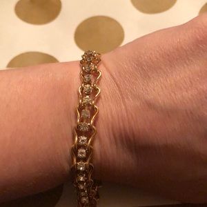 PERFECT FOR MOTHERS DAY! Gorgeous tennis bracelet